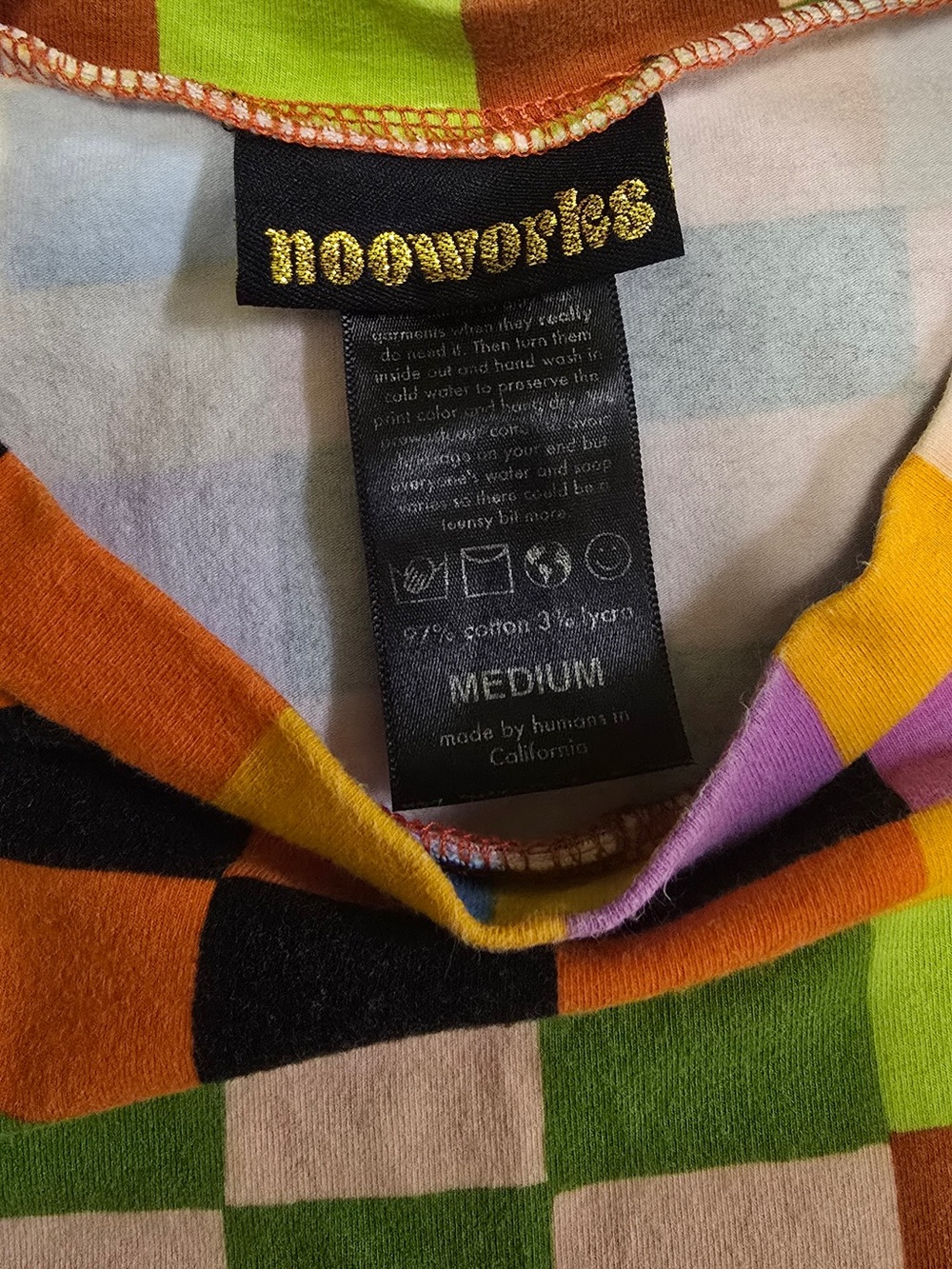 Nooworks carnival print crop top - Picture 5 of 7